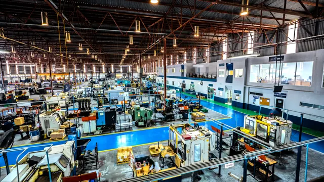 Planta de producción CNC Industrial